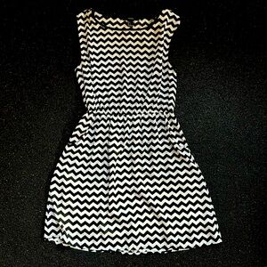 Forever 21 - Women Dress Sleveless